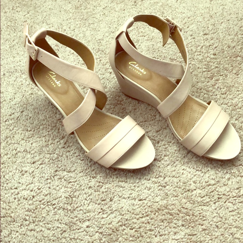 Clarks wedge sandals